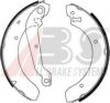 FORD 5015666 Brake Shoe Set